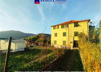 Fontanegli | Panoramici MQ.75 ultimo piano, terrazzo, terreno
