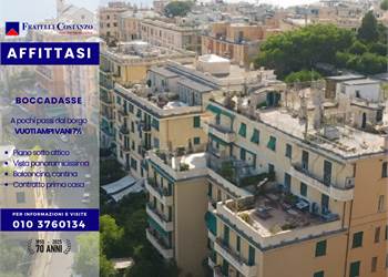 Boccadasse | Comodi al borgo, panoramicissimi MQ.130 piano sotto attico, poggiolo, cantina